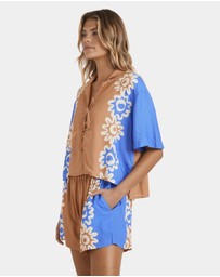 Billabong - Womens Trippin Dippin Short Sleeve Shirt