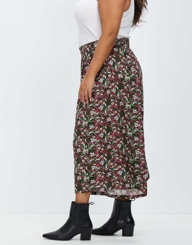 Hope & Harvest - Wide Leg Cropped Chelsea Pants