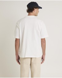 Arvust - College T-Shirt