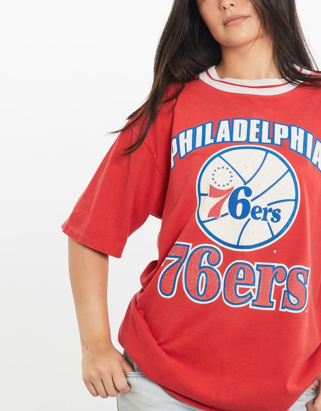 Vintage by The Real Deal - Pre Loved - Vintage 90s NBA Philadelphia 76ers Tee