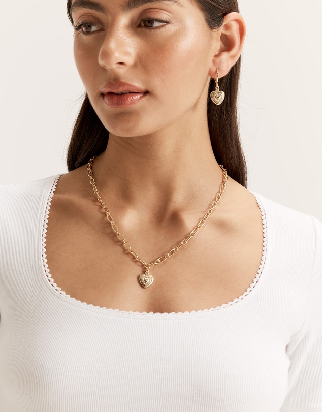 Review - Love Story Necklace