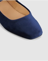 Rollie - Mary Jane Velvet Flat