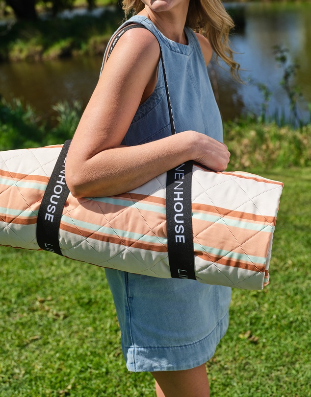 Linen House - Sundaze Picnic Rug