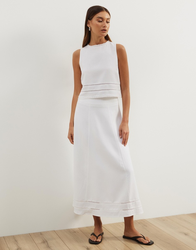 Atmos&Here - Linen Blend Lace Trim Top