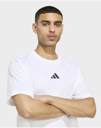 adidas Performance - RUNNERS WE ARE DIFFERENT GRAPHIC T-SHIRT Mens