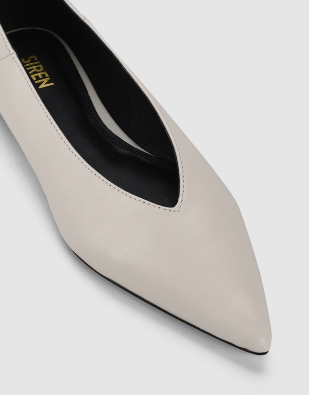Siren - Locke Flat Pumps