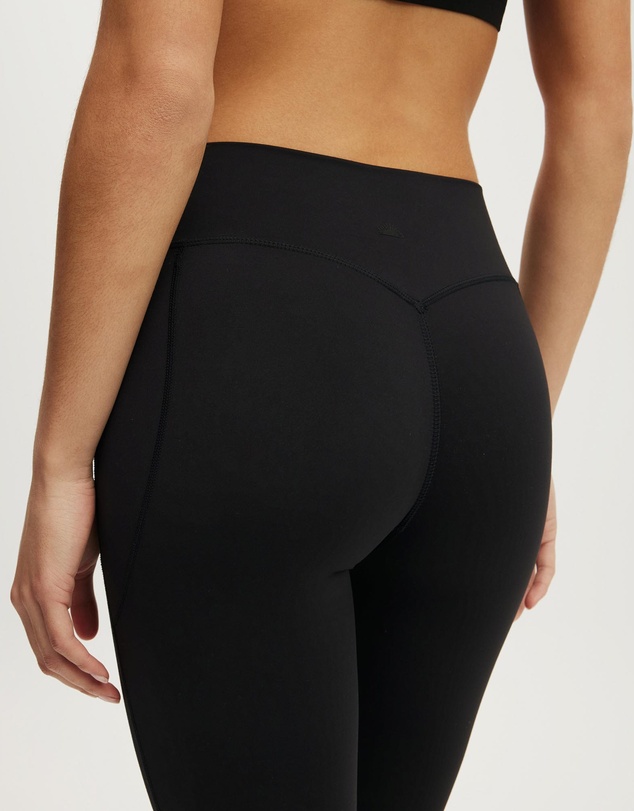 Cotton On Body Active - Ultra Luxe Cross Front Invisible Scrunch Flare