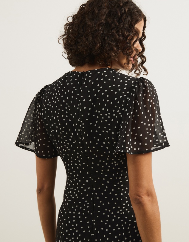 Atmos&Here - Maxine Twist Front Midi Dress