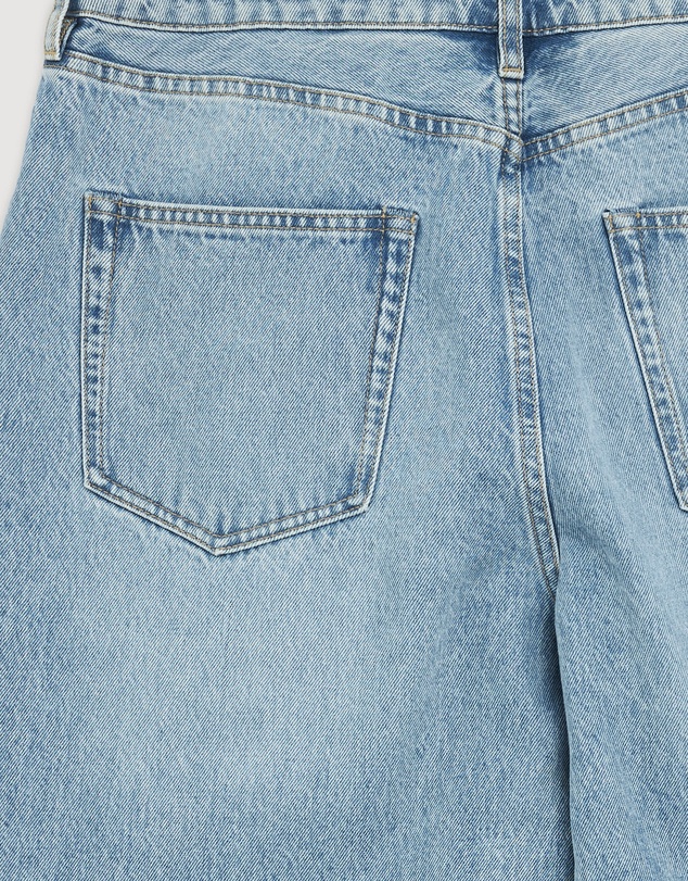 Revibe - Repaired Assembly Label Low Curve Mid Rise Jeans - Brand Sizing-33