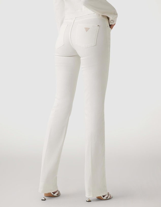 GUESS - Sexy Straight Jeans