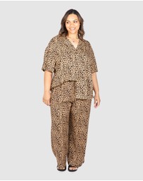 Love Your Wardrobe - Khloe Animal Print Shirt