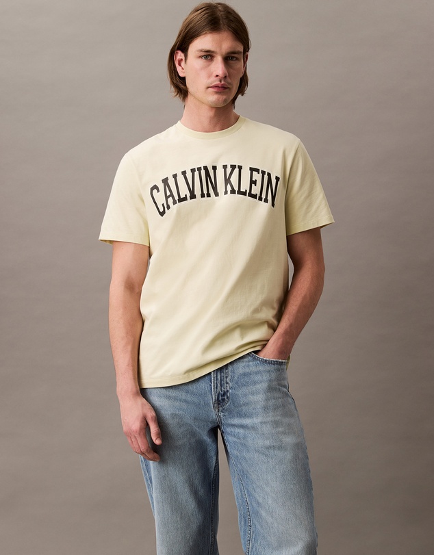 Calvin Klein Jeans - 90s Straight Fit Jeans