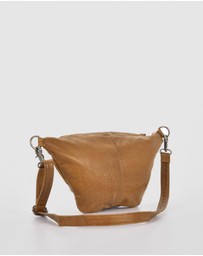Cobb & Co - Dickson Leather Crossbody Bag