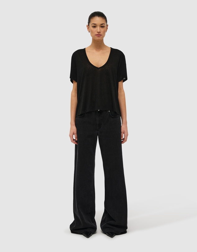 Neuw - Girlfriend Deep V Tee