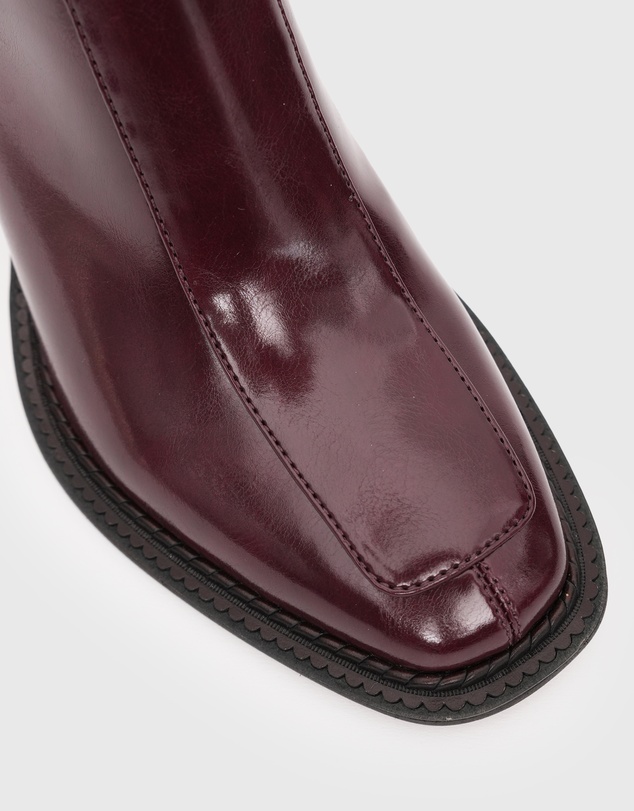 Betts - Downtown Block Heel Chelsea Boots