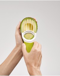 Joseph Joseph - GoAvocado™ 3-in-1 Green Avocado Tool