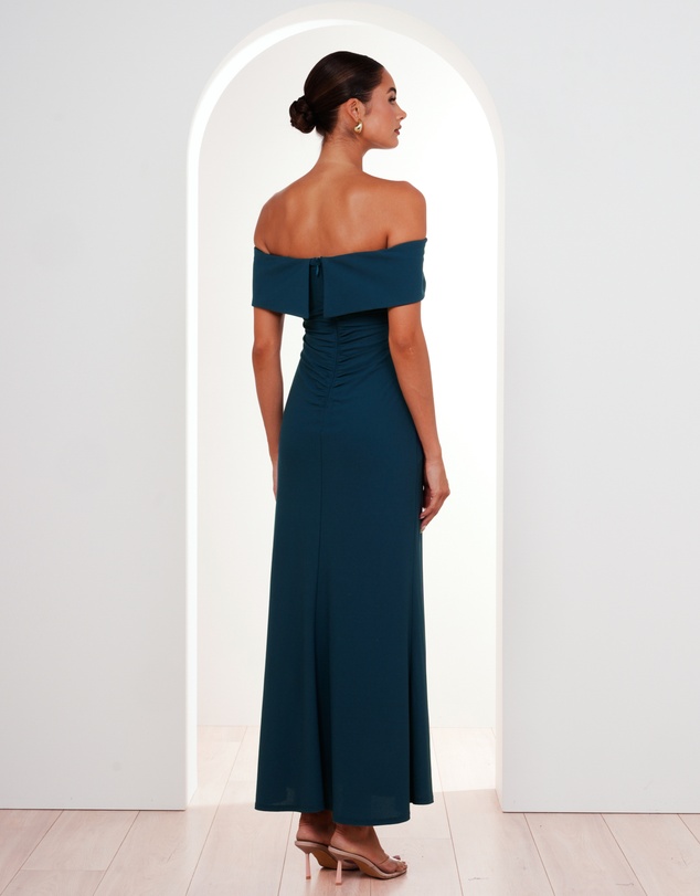 Pilgrim - Barina Off Shoulder Gown