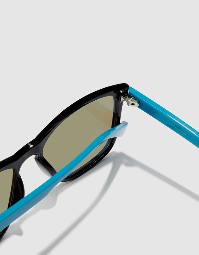 Hawkers Co - HAWKERS- Polarized Black Clear Blue ZHANNA Sunglasses for Men and Women UV400