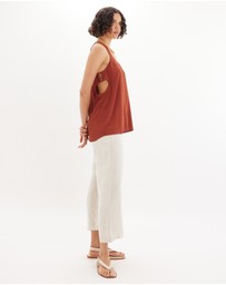 Amelius - Sabine Side Button Top