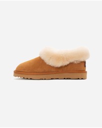 Ozwear Connection Uggs - Ugg Slippers Avery Unisex Premium Sheepskin Slippers Suede
