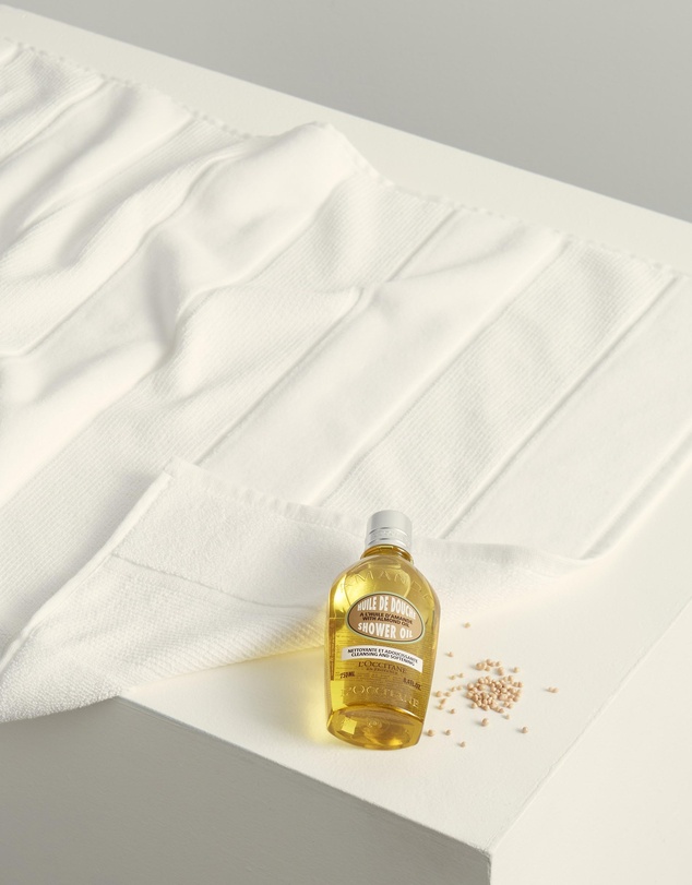 Linen House - Velour Stripe Bath Mat