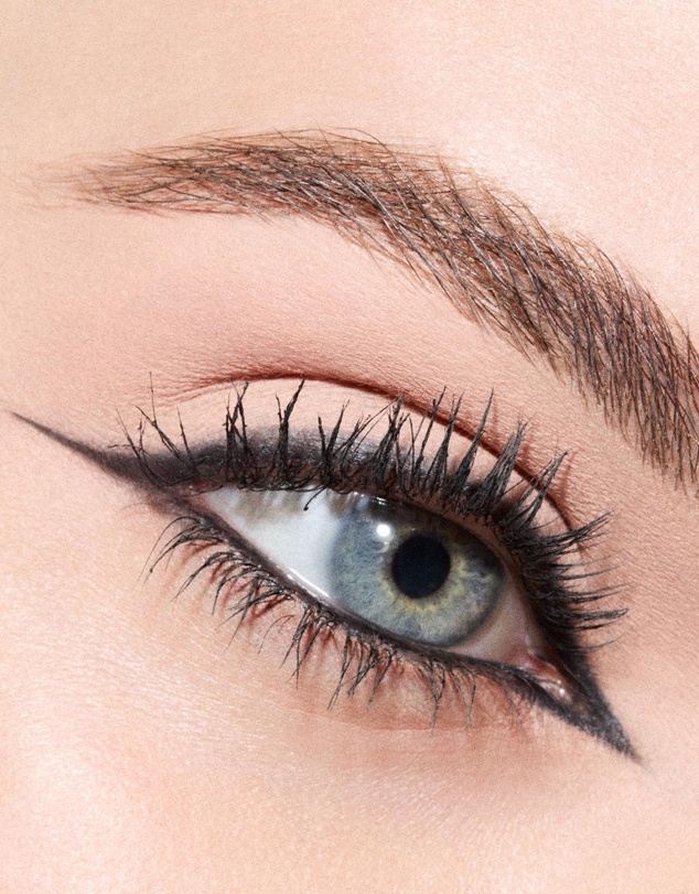 MAC - Matte Liquid Eyeshadow