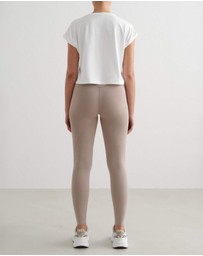 Aim'n - Soft Basic Roll-Sleeve Top