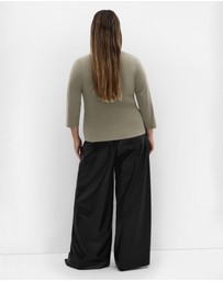 City Chic - Anny Square Neck Top