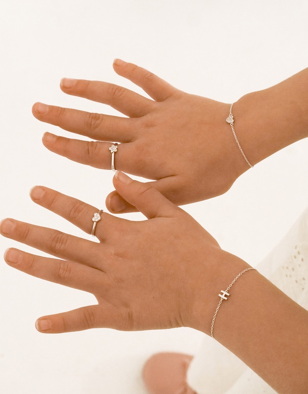 The Silver Collective - Children's A-Z Letter Bracelet - S