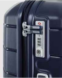 Samsonite - Oc2Lite 68cm Spinner Suitcase