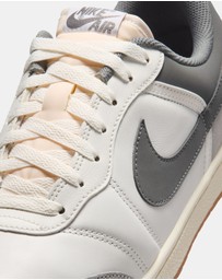 Nike - Air Jordan Skyline Low LE - Men's