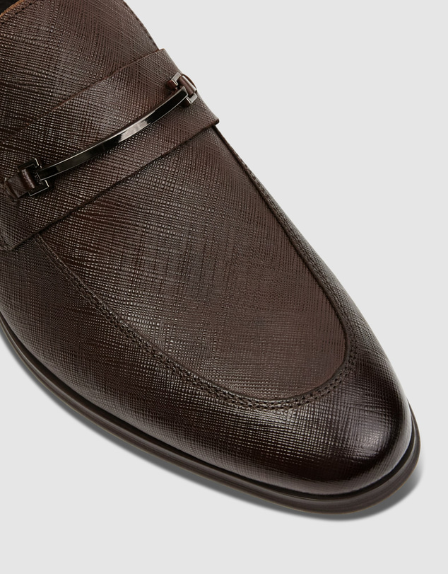 yd. - Riccardo Textured Leather Loafer