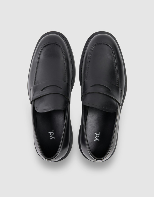 yd. - Nolan Penny Leather Loafer
