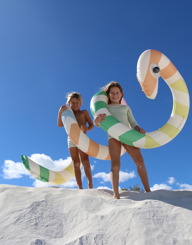 Sunnylife - Poolside Giant Inflatable Noodle - Kids