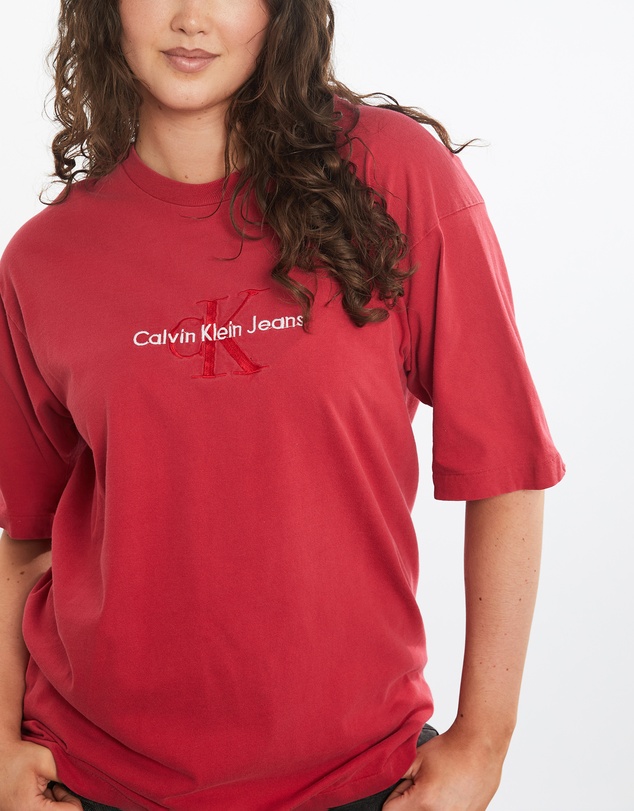 Vintage by The Real Deal - Pre Loved - Vintage 90s Calvin Klein Tee