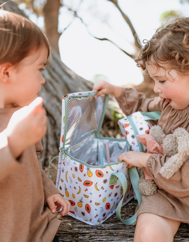 IZIMINI - Clementine Baby Chair V2 & Lunch Bag