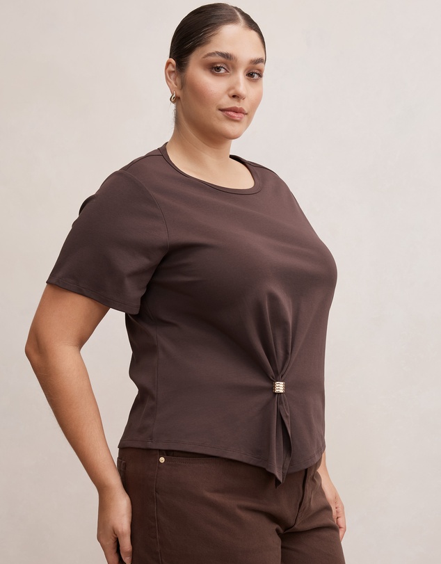 Forever New Curve - Lani Curve Hardware Detail T-Shirt