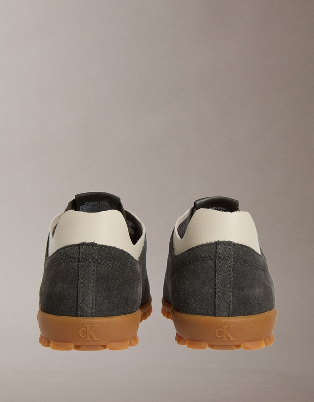 Calvin Klein - Suede Low Profile Runner Sneakers