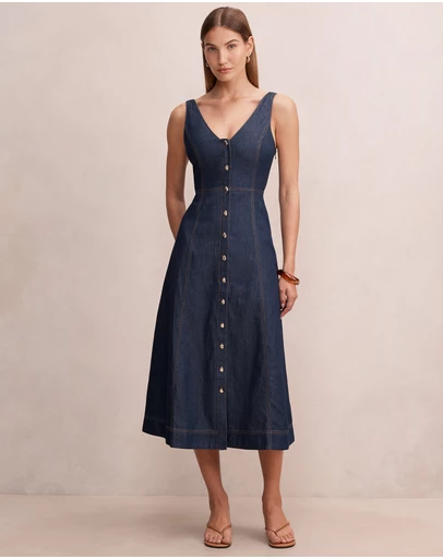 Forever New - Anna V-Neck Chambray Midi Dress