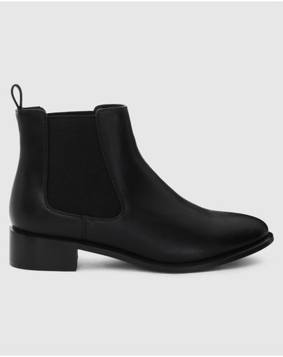 BLACK SMOOTH