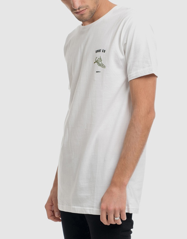 DVNT - High Tee