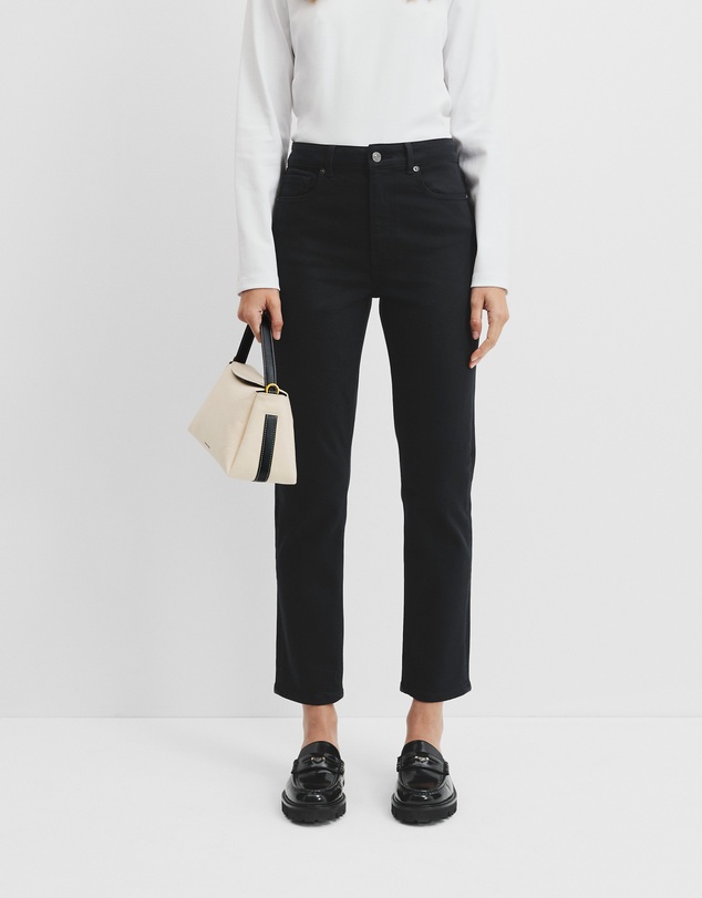 Country Road - High Rise Slim Jean