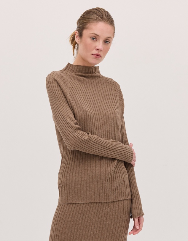 Cloth & Co. - The Rib Knit Long Sleeve
