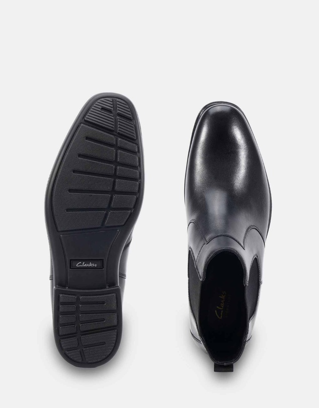 Clarks - Dorset Black