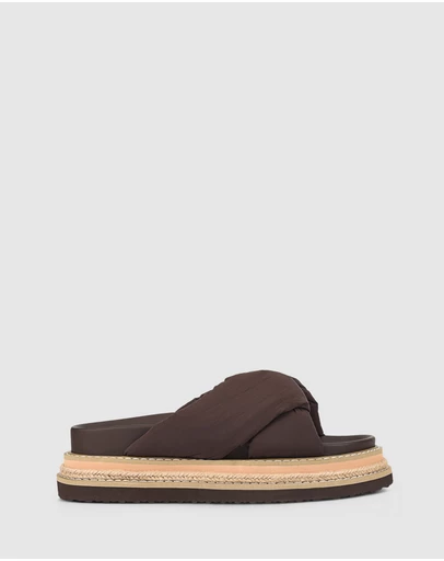 Verali - Thames Flatform Slides