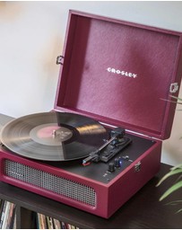 Crosley - Crosley Voyager Bluetooth Portable Turntable - Burgundy