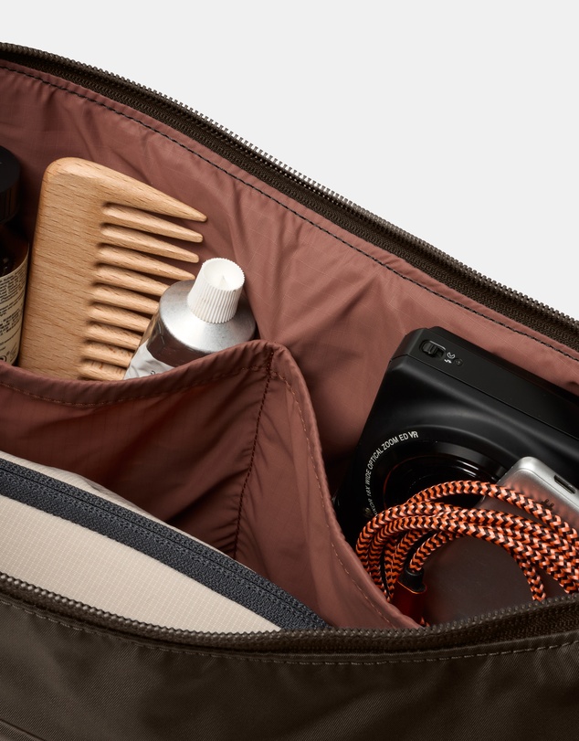 Bellroy - Laneway Crescent Bag 7L