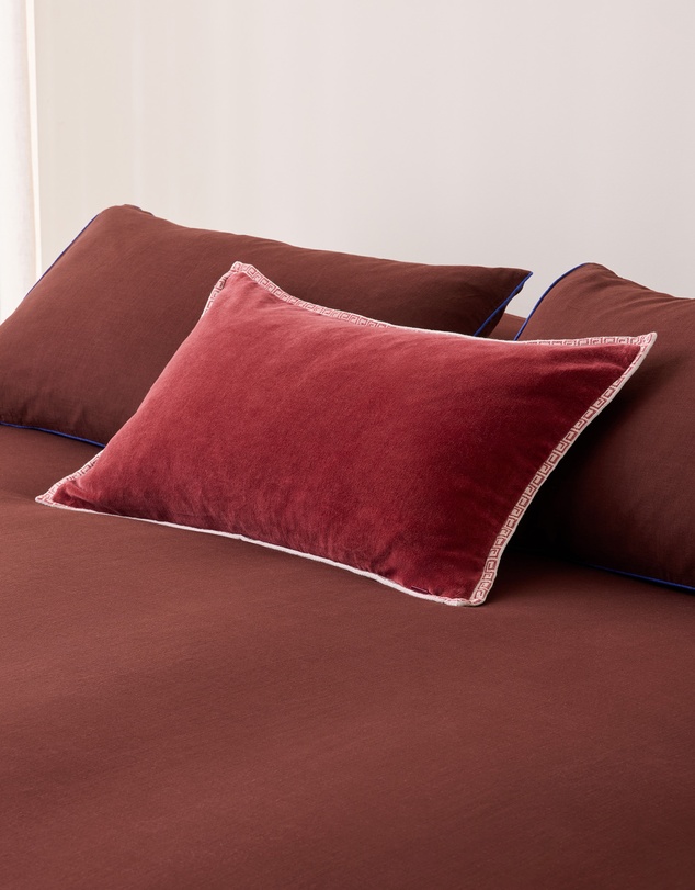 Sheet Society - Homebody Velvet Cushion 65x40