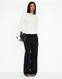 Dazie - Quinn Ruched Long Sleeve Top