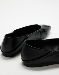 Dazie - May Gathered Ballet Flats